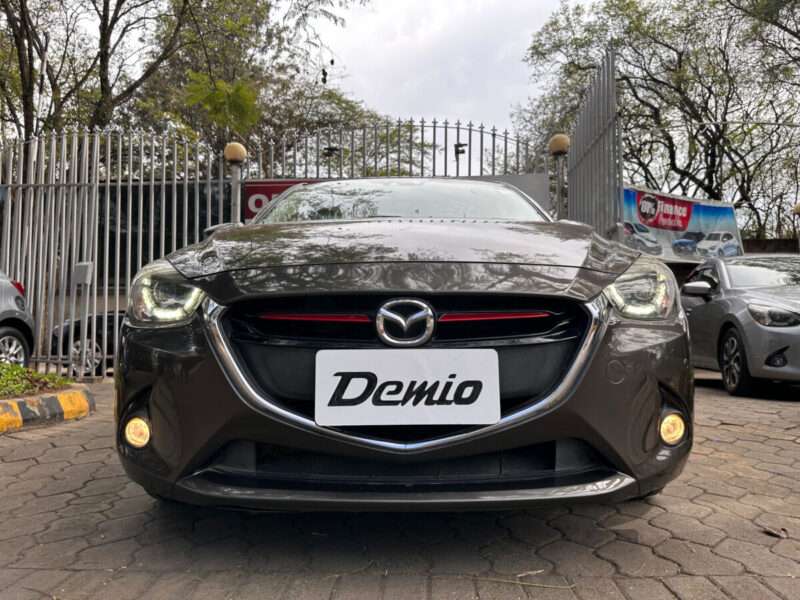 Mazda Demio XDL Touring 2016