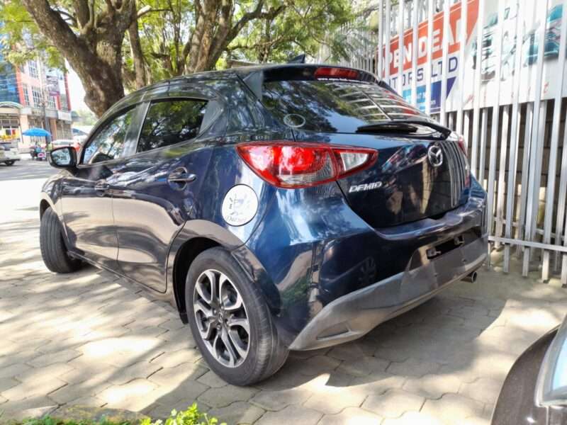 Mazda Demio XD Touring